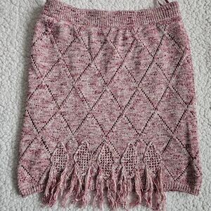 Dazzle Pink Skirt Size Small, Pink With A Quilt Pattern